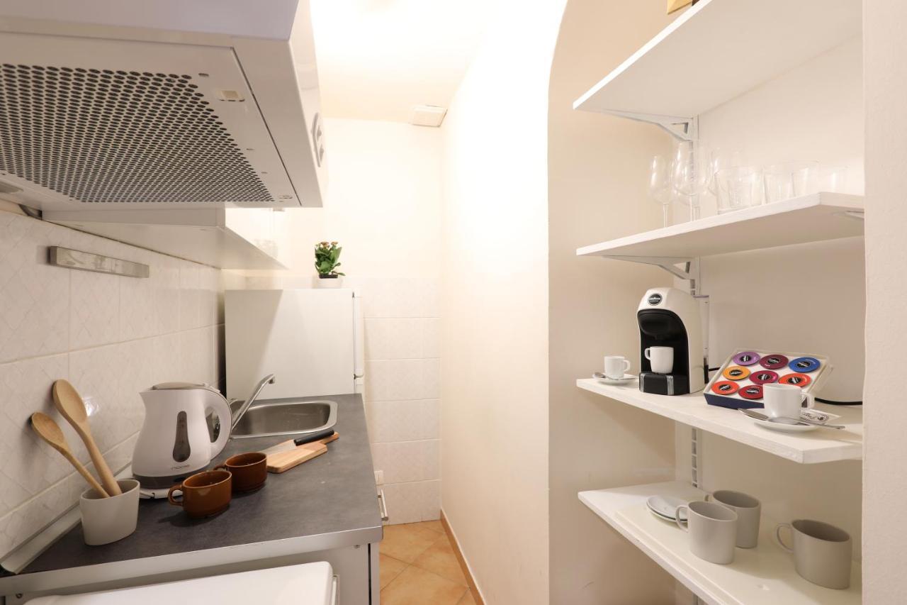 تاورمينا Greek Theater - Sea View Apartment المظهر الخارجي الصورة